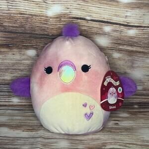 Shimi the Valentine’s Day Parrot Bird Parakeet Squishmallow NWT 8”